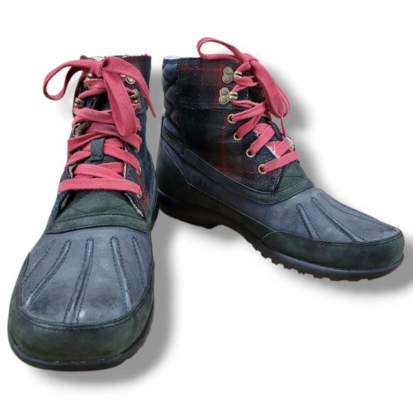 Cole Haan Shoes Size 8.5 Cole Haan Air Rhone Quilted Navy Plaid Waterproof Boots - Picture 1 of 12